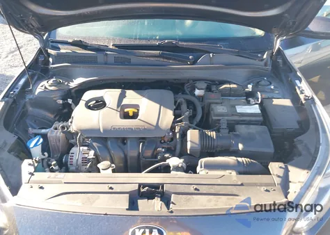 2019 Kia Forte S z USA, uszkodzony, nr VIN 3KPF34AD6KE036375